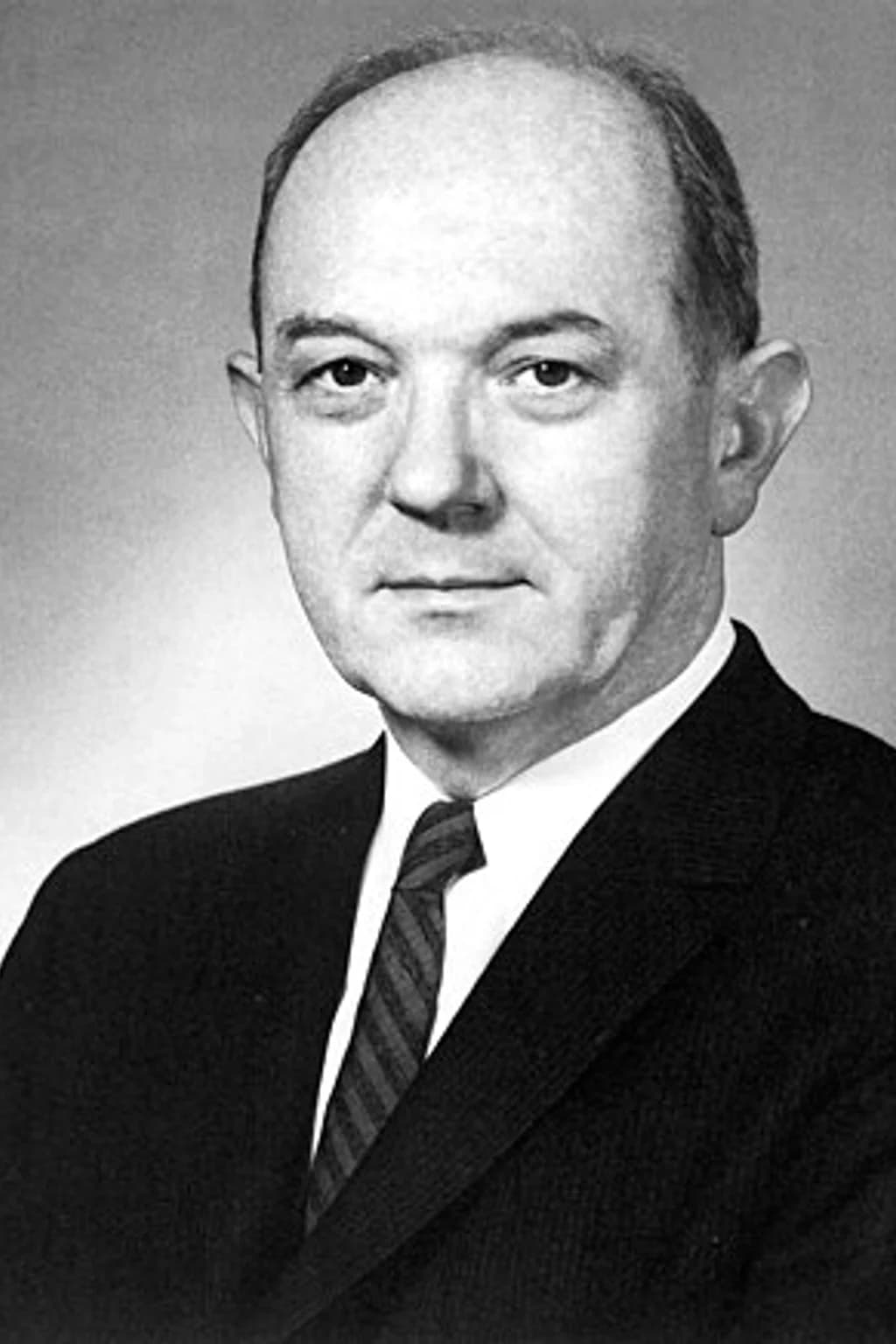 Portrait photograph of Dean Rusk