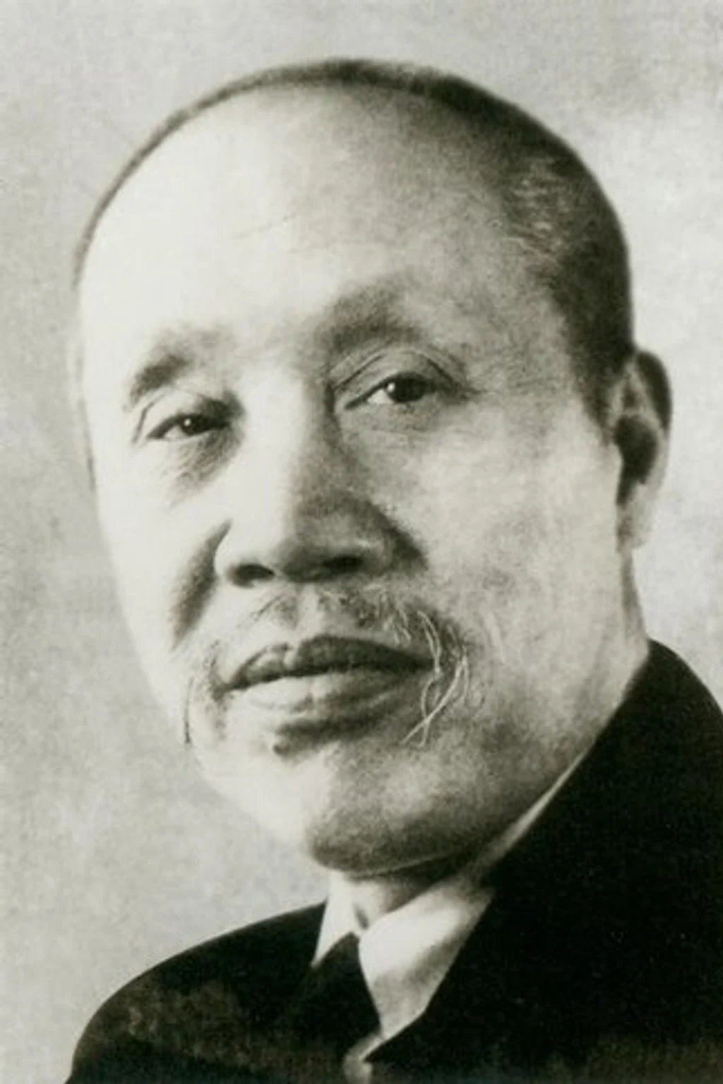 Portrait photograph of Dong Biwu