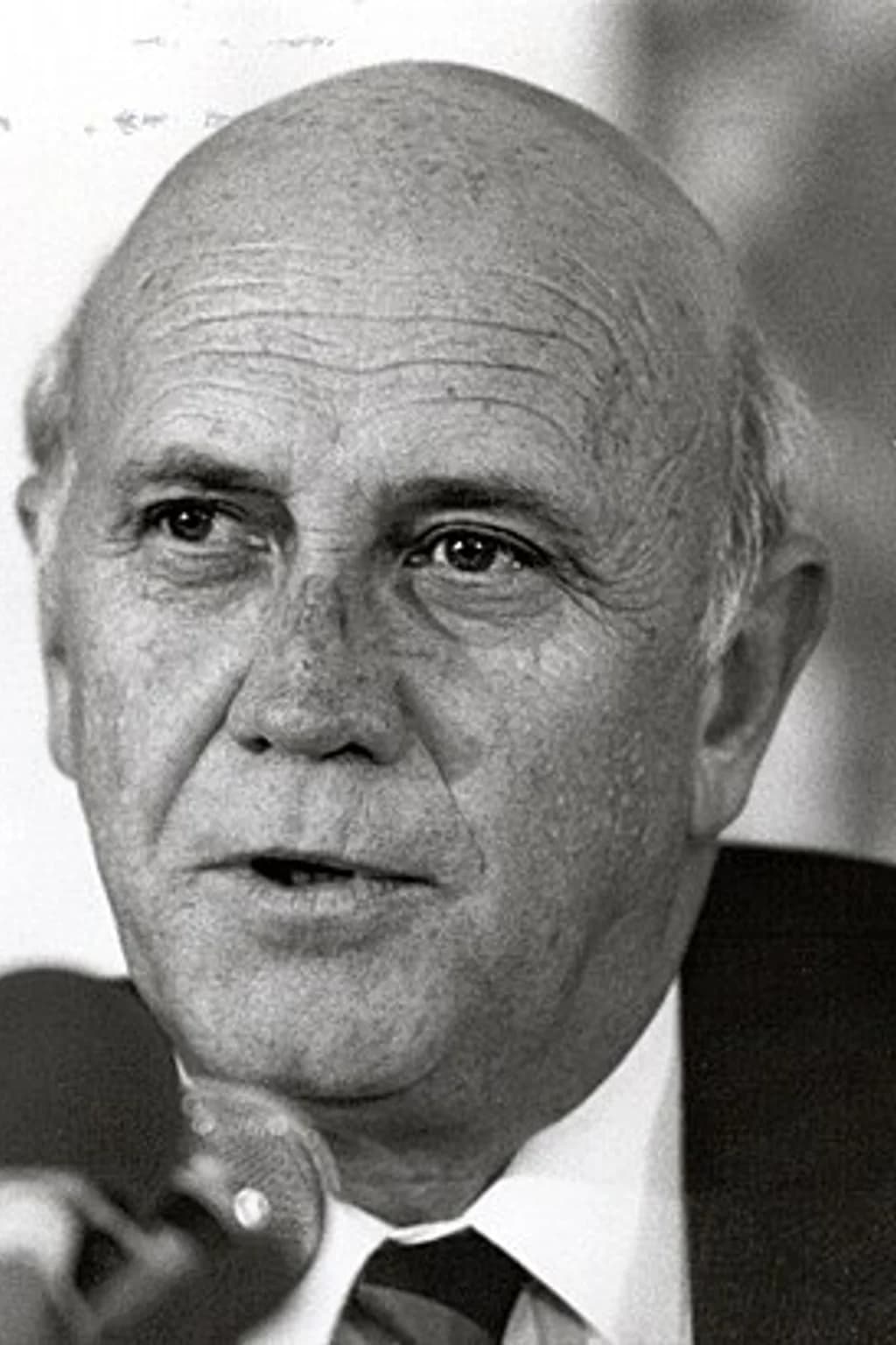 Portrait photograph of F. W. de Klerk