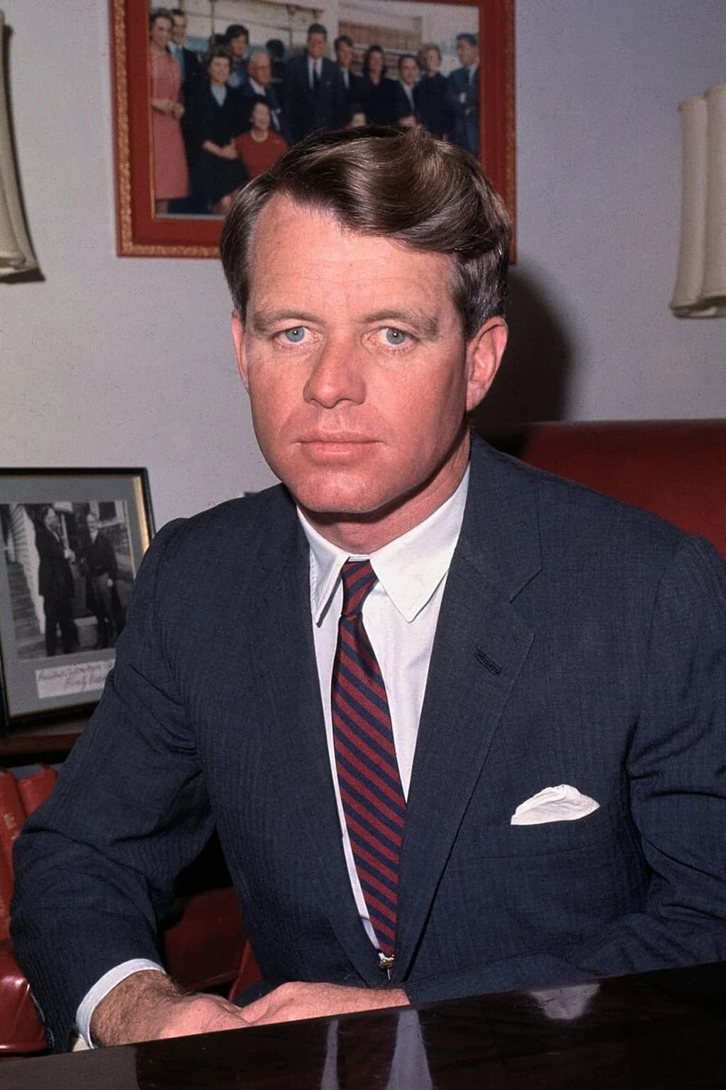 Portrait photograph of Robert Kennedy