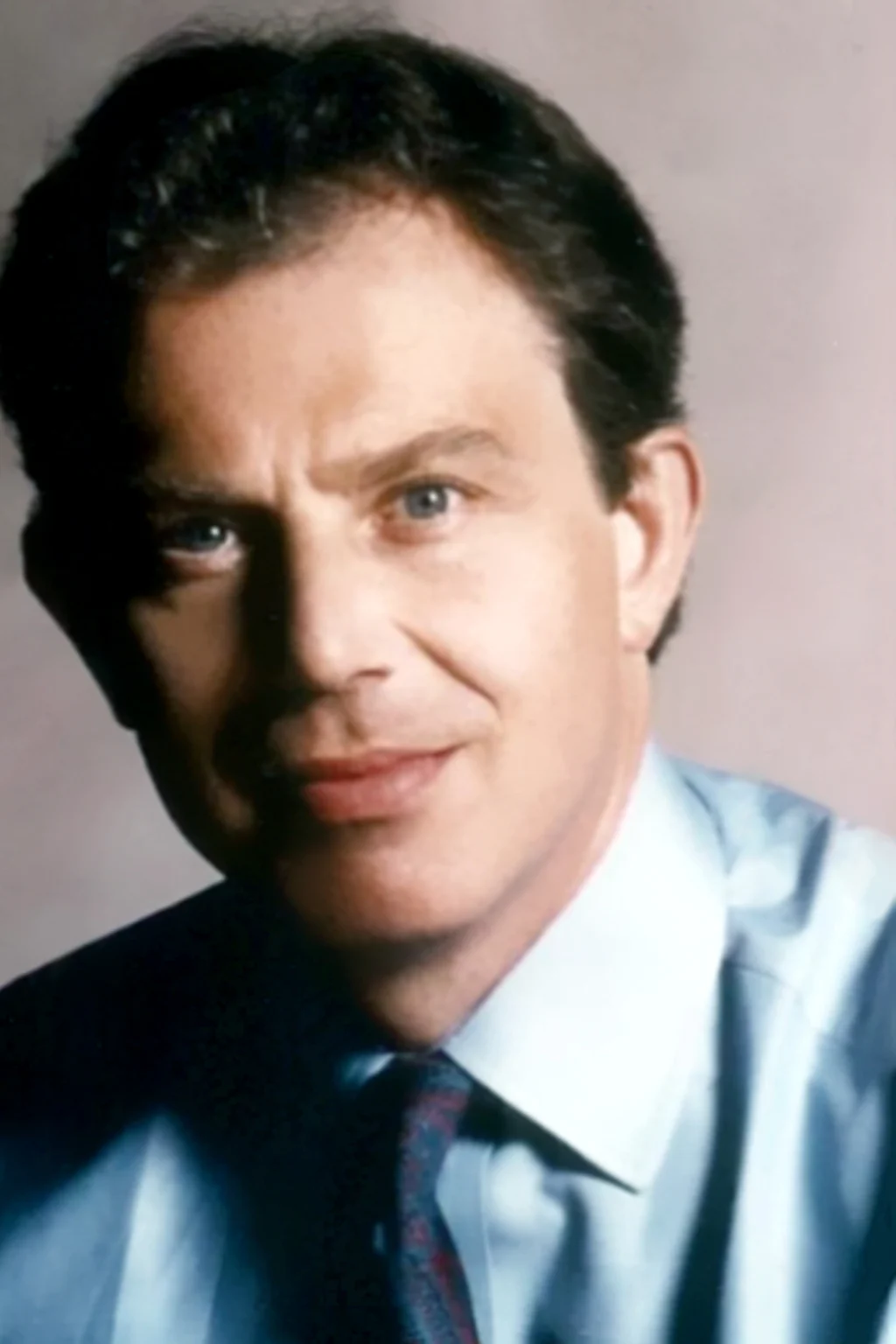 Official portrait photograph of Sir Tony Blair